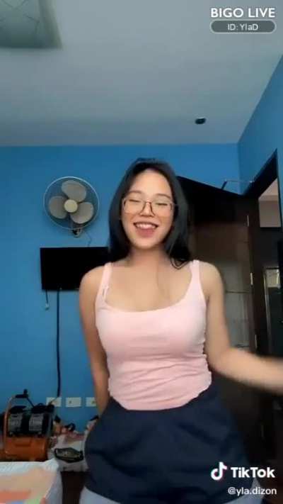 nakakailan na ako sayo