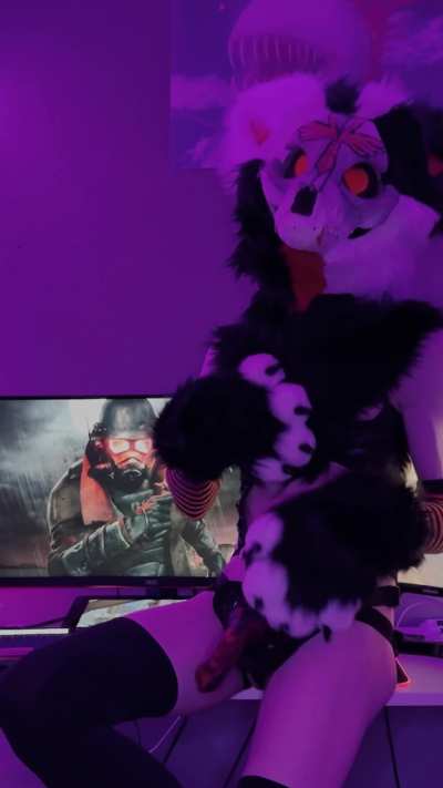 Are you ready to play with me tonight? >:3