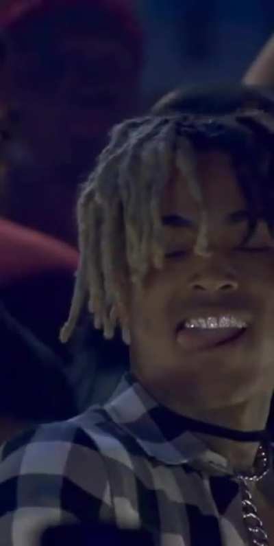 XXXTENTACION looking fresh🤝