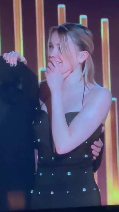 Milly Alcock absolutely wasted whilst on stage at the Golden Globes