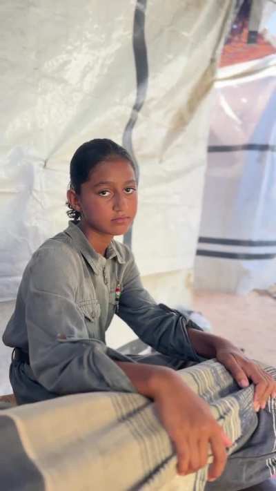 You who read my words… will you leave an innocent child to face this hell alone?✋📷