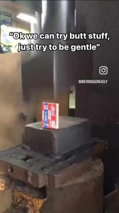 Gay🔨irl