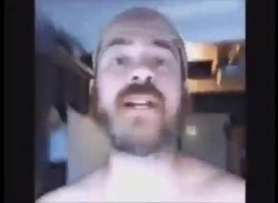 A shitpost for Monday (Epilepsy warning)