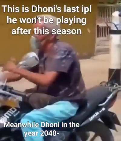 Dhoni on his way to the stadium