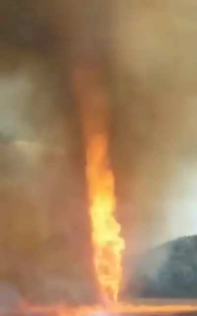 🔥 🔥 🔥 Flaming dust devil 🔥 🔥 🔥