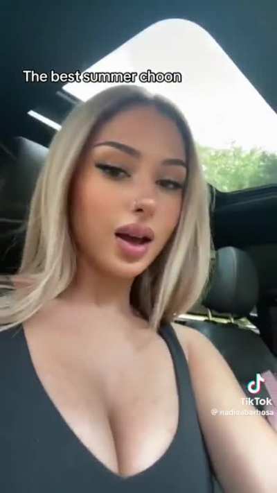 @nadiaabarbosa