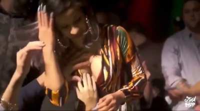 Cardi B Letting Some Fans Grope Her Tits At A Concert