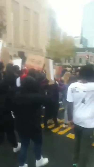 Protesters & 2Pac Changes ✊