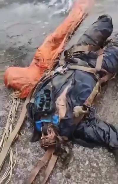 ua pov. The body of a Russian pilot, Senior Lieutenant Mankishev, R. G., was retrieved out of a Kyiv reservoir. His Mi-24 was allegedly shot down in early 2022