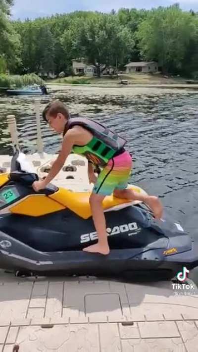 engine scream