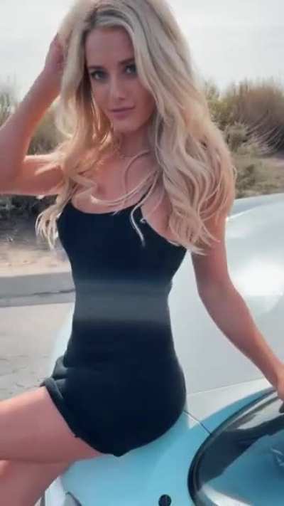 Lindsay Brewer (@lin<wbr>dsaym<wbr>arieb<wbr>rewer<wbr>)