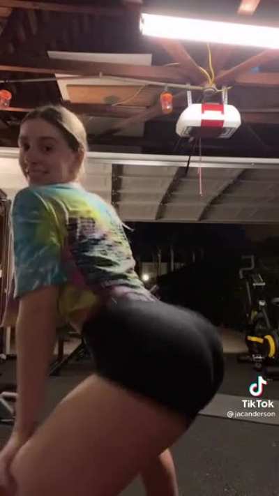 Jiggle
