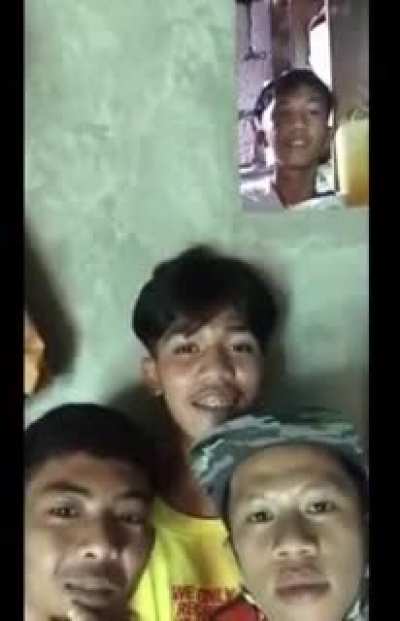 Looks like a normal video call.