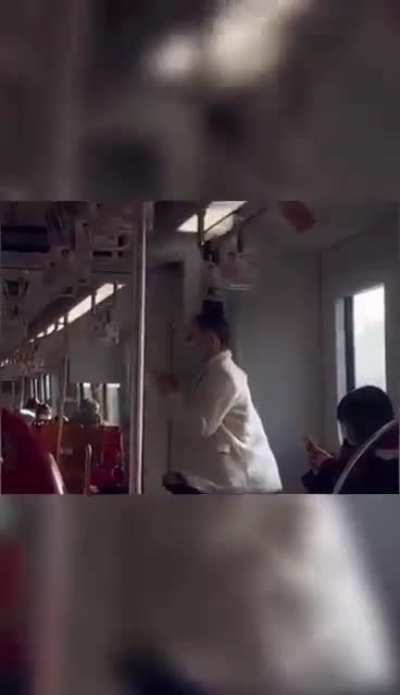 Let the hair hanging on