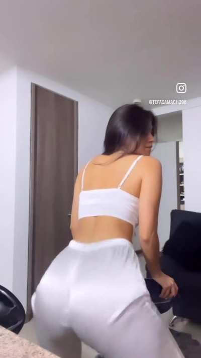 jiggle jiggle 
