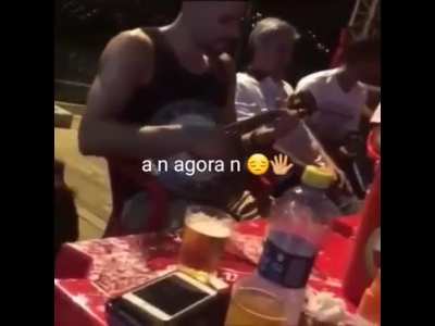 amigos que tristeza😭😭