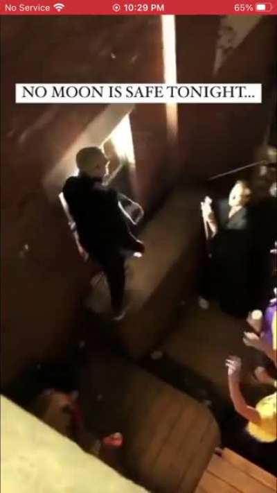 HEY!