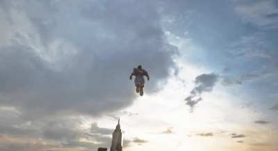 I've been fooling around in Unreal Engine 5, dreaming of a modern Superman game