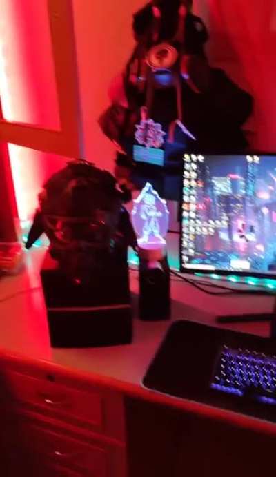 My little red room