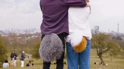 A little stroll around Primrose hill, with 2 miTails 😻 The Kickstarter has 10 more days to go if you want to support these animatronic tails..  
