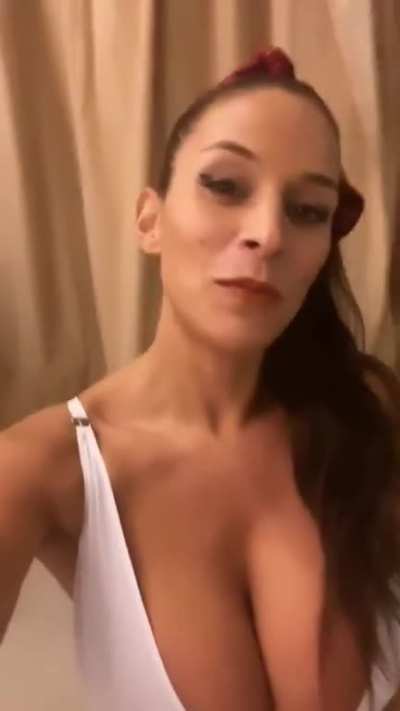 😍