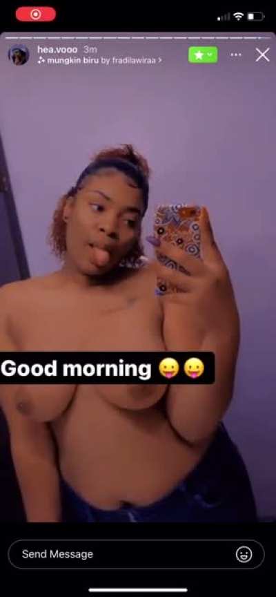 Teen tits 😍