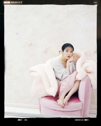 IU