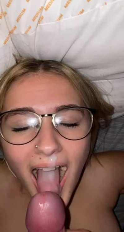 🤓 💦