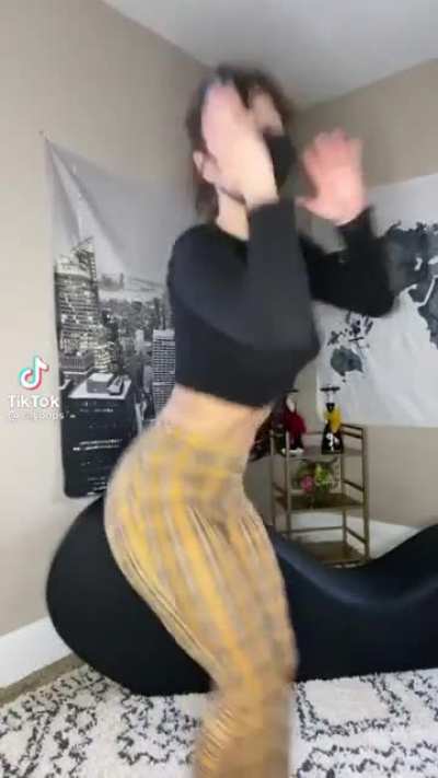 Small waist and a massive bank