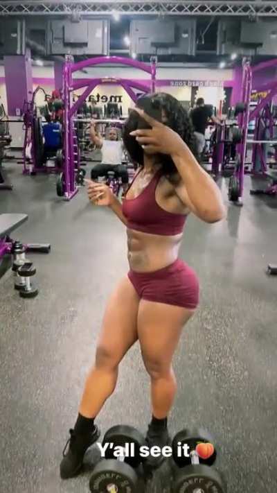 Y’all see it 🍑