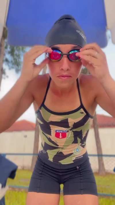 Evelin fernandes