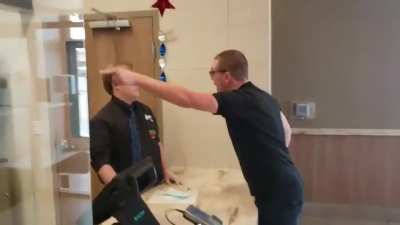 Angry Daren Slaps Burger King Employee in the Face
