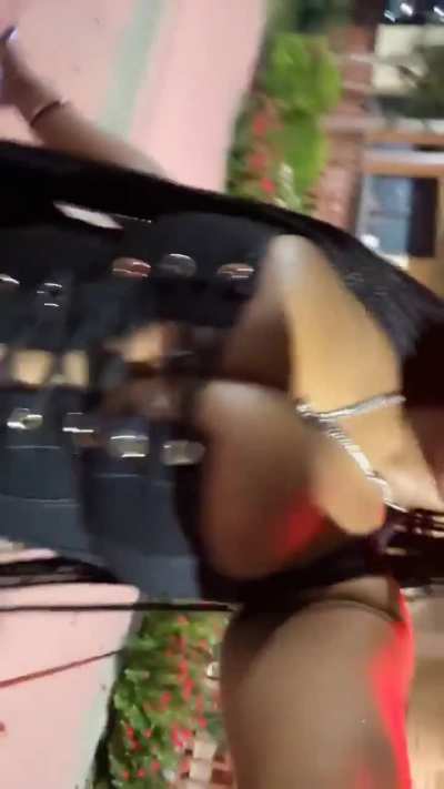 Bouncing Tits