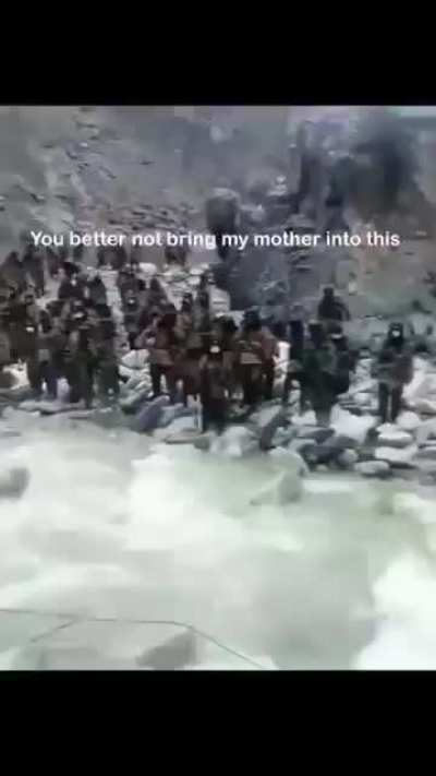 Indian and Chinese Army Face to Face (😅)