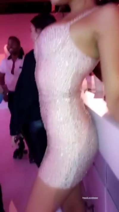 pink dress