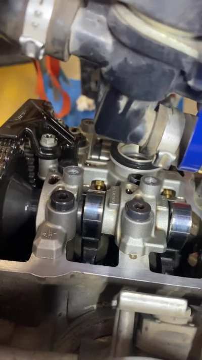 Noises after correcting valve clearance