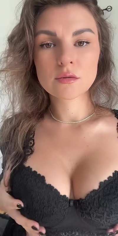 Come dominate my busty caribbean body