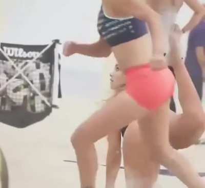 i love beach volleyball