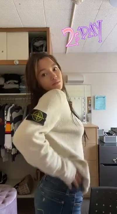 Cutie Lily Chee