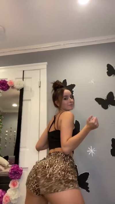 Old but gold, video deleted on her tiktok