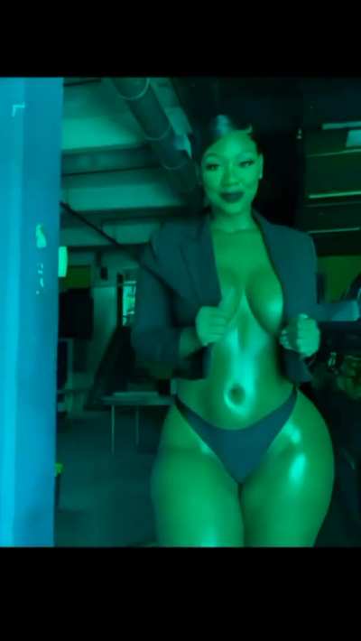 Thickness and Sexiness
