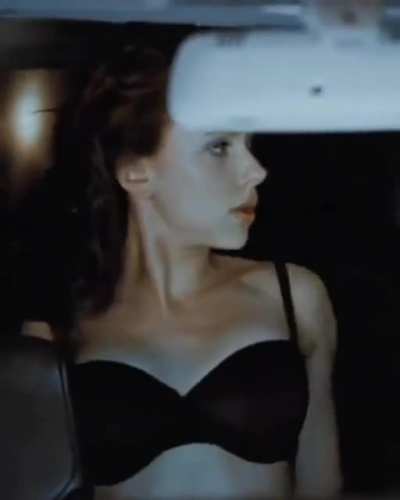 Scarlett johansson