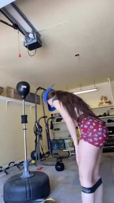 TikTok: emma_ny2 - Age: 20 - 💯🎂