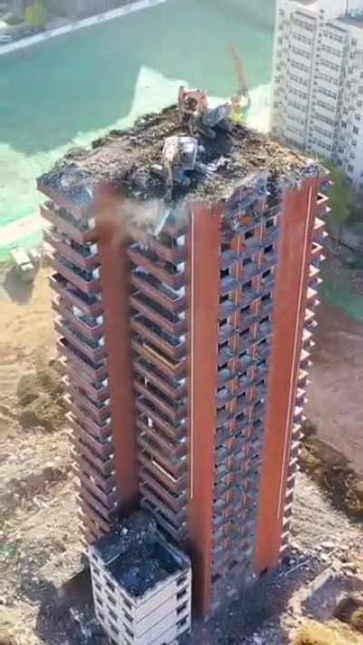Demolishing the building you're on