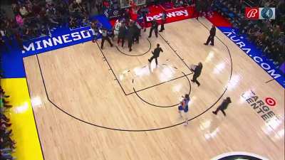 [Highlight] Austin Rivers and Mo Bamba exchange punches