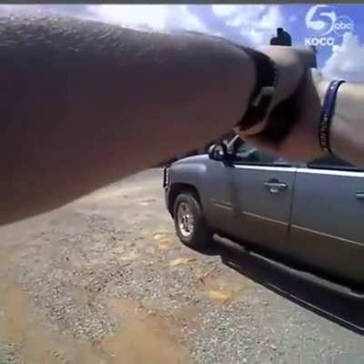 Why only get a ticket when you can get tased and charged with a felony instead. Â¯\(ã)/Â¯