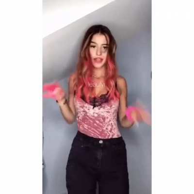 Titty bounce