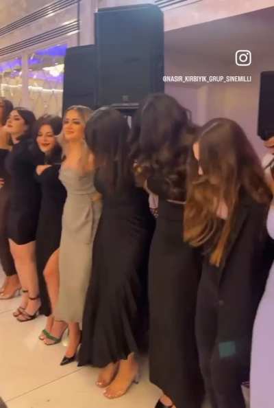 Bouncy Dance