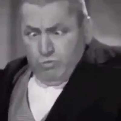 HEY MOE!