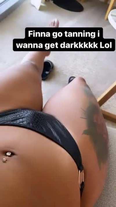 Thighs 😋